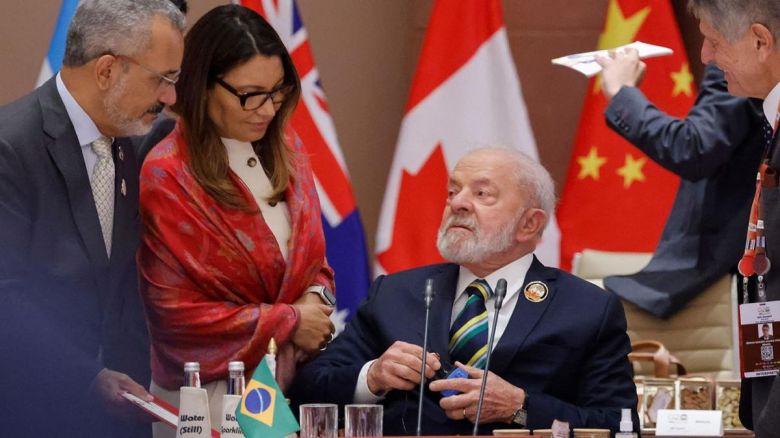Lula asumió la presidencia del G20 y pidió que la geopolítica "no secuestre la agenda" del bloque